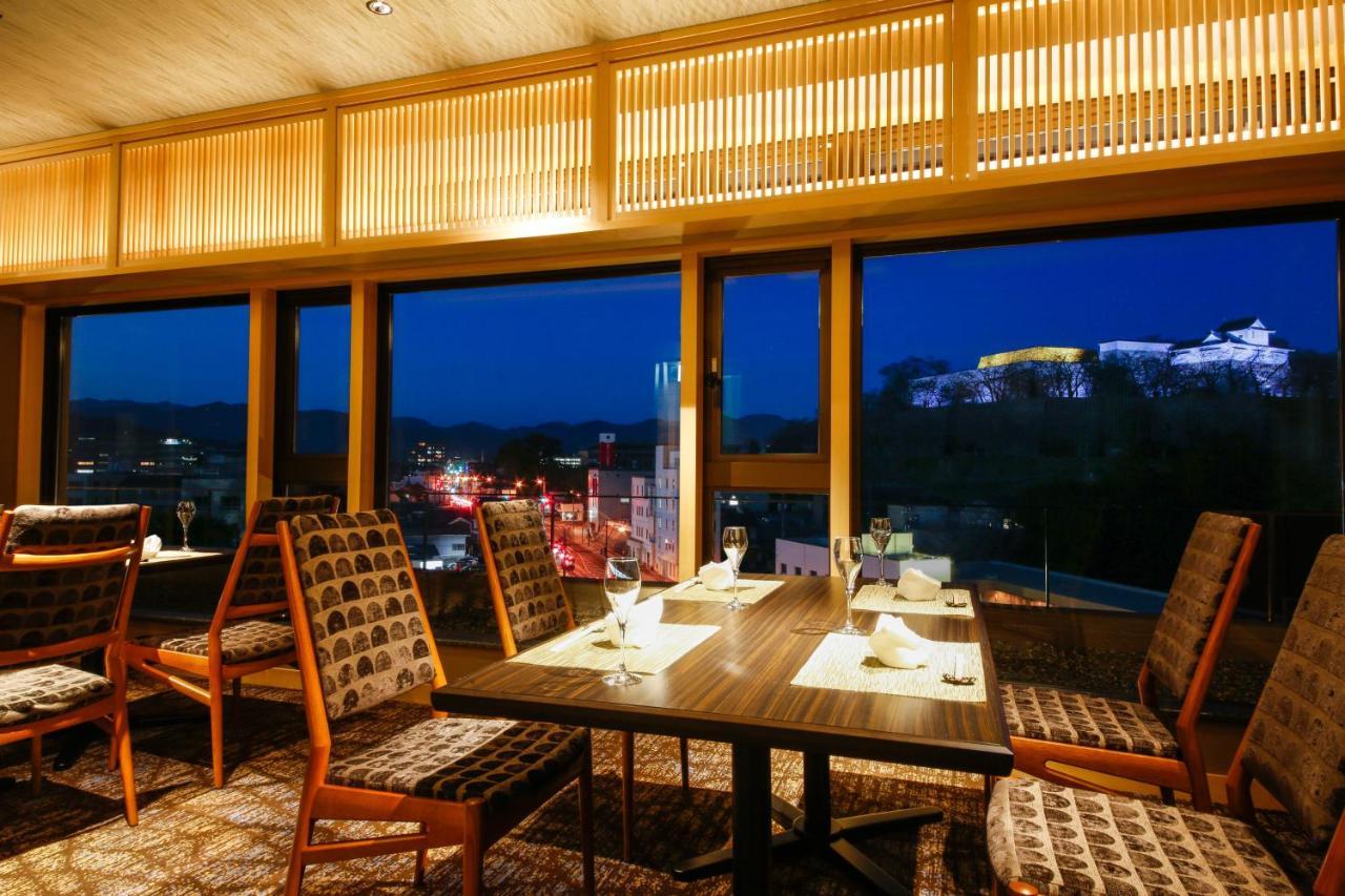 The Shiroyama Terrace Tsuyama Villa Екстер'єр фото