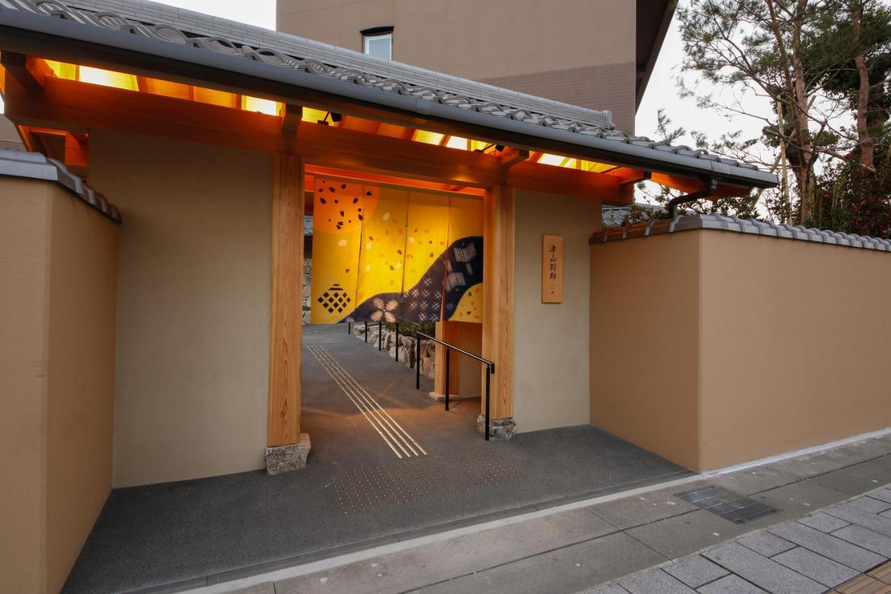 The Shiroyama Terrace Tsuyama Villa Екстер'єр фото