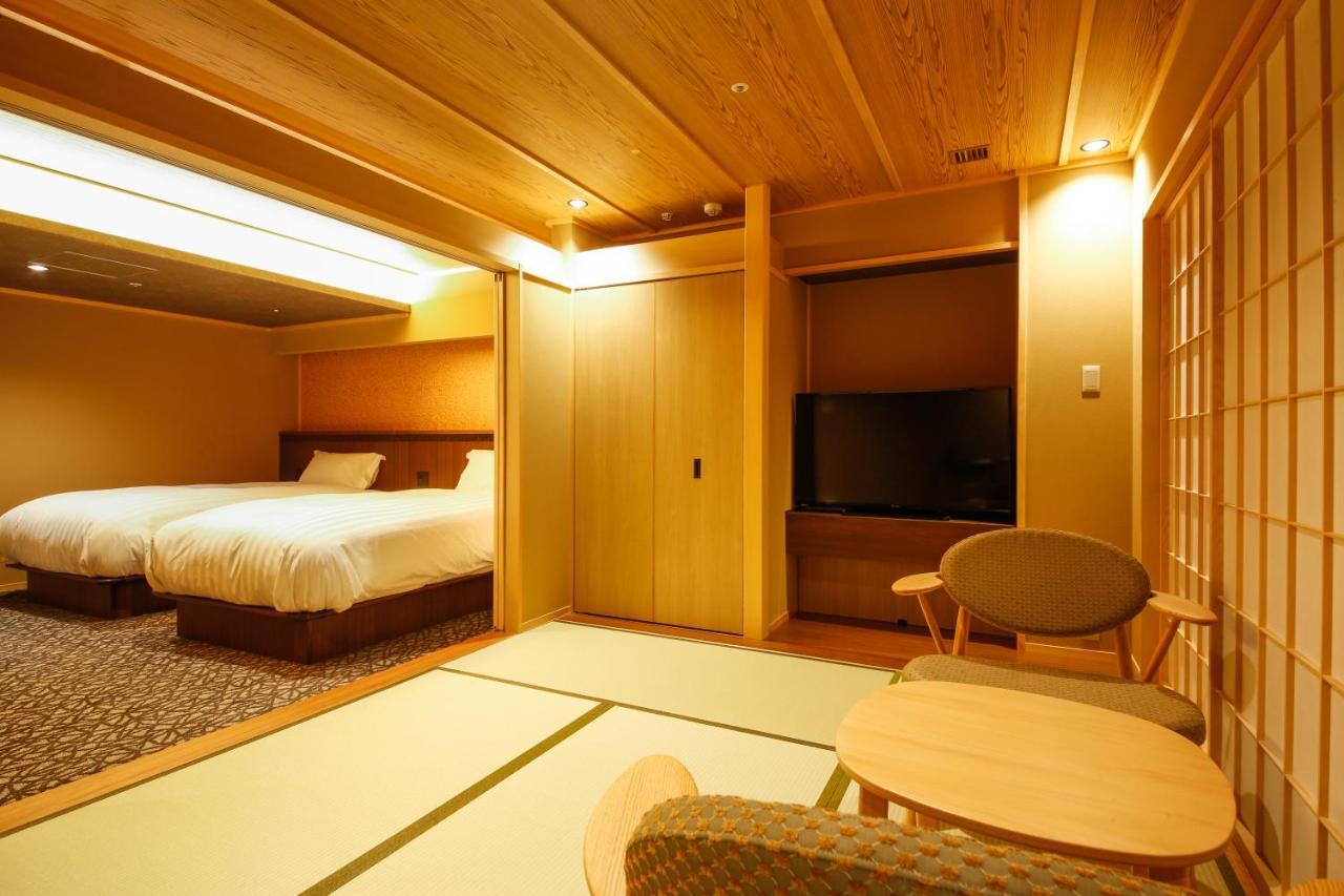 The Shiroyama Terrace Tsuyama Villa Екстер'єр фото