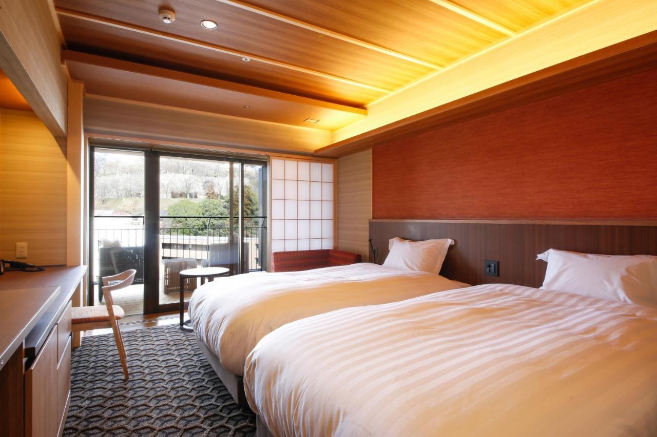 The Shiroyama Terrace Tsuyama Villa Екстер'єр фото
